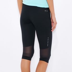 NIKE Dri Fit Epic Run Capri - black